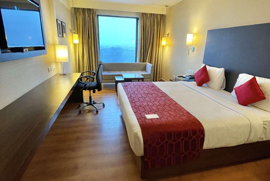 Hotel Ramada By Wyndham Jaipur North Pokój zdjęcie